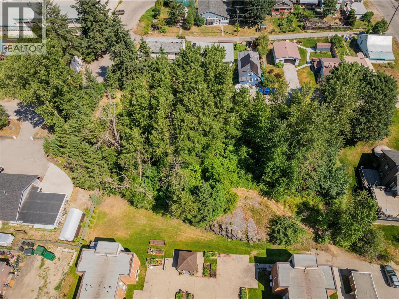 Lot 13-20 Third Avenue, Rossland, BC