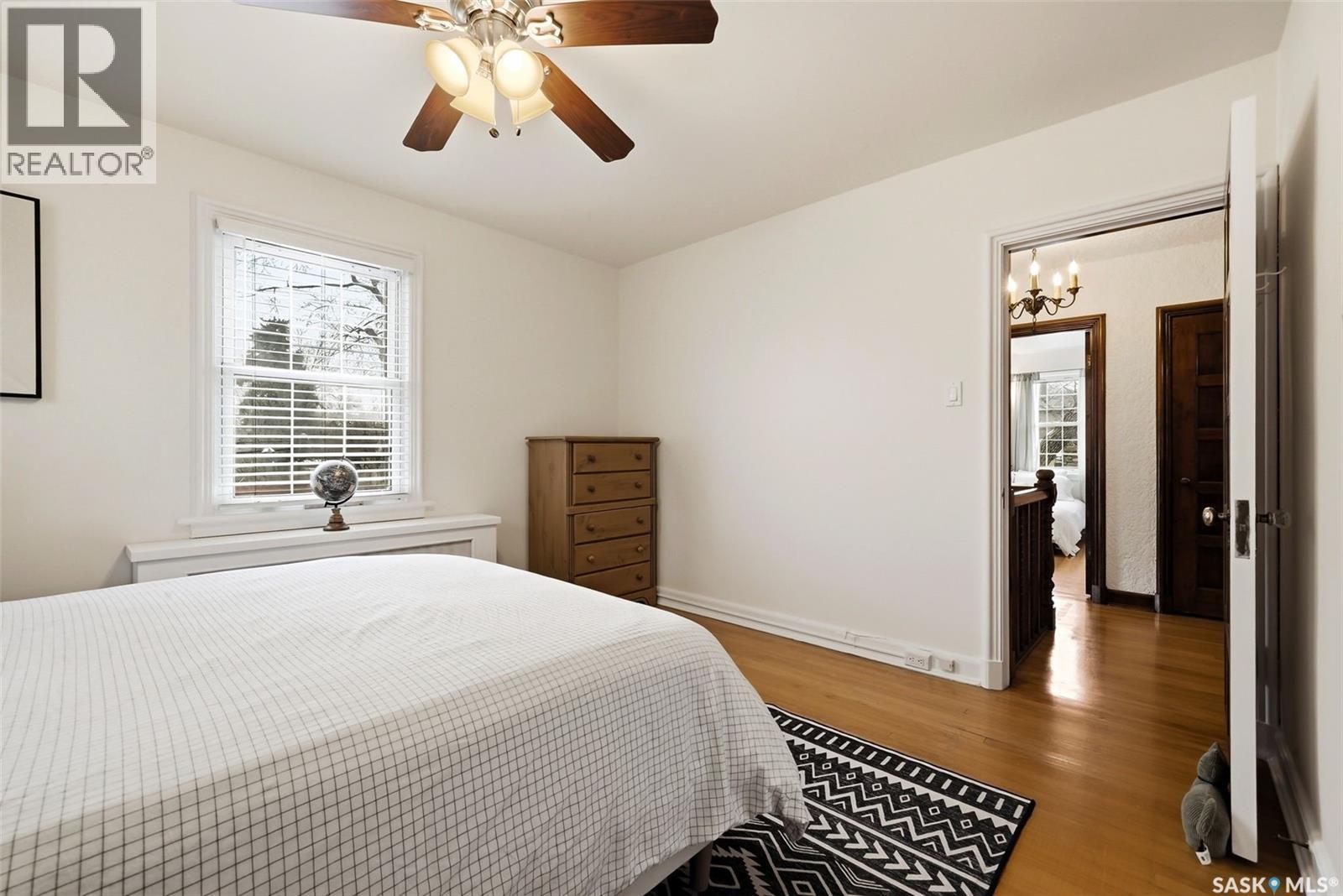 3003 Hill Avenue, Regina, SK - Indoor Photo Showing Bedroom