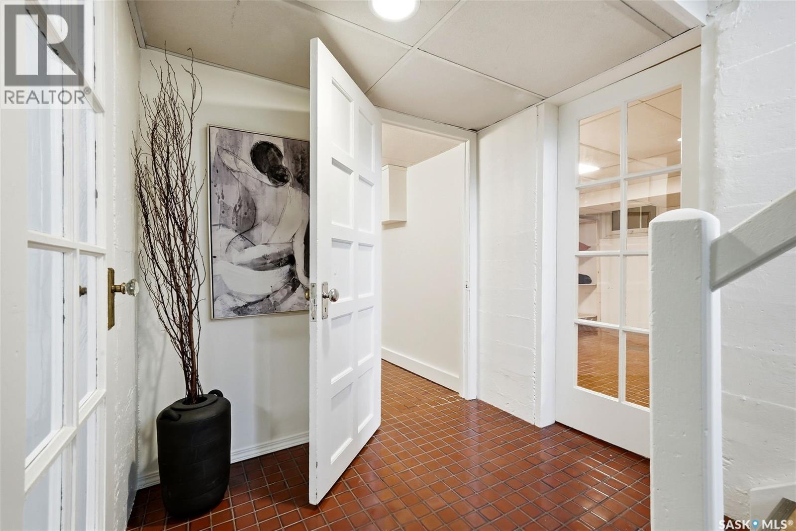 3003 Hill Avenue, Regina, SK - Indoor Photo Showing Other Room