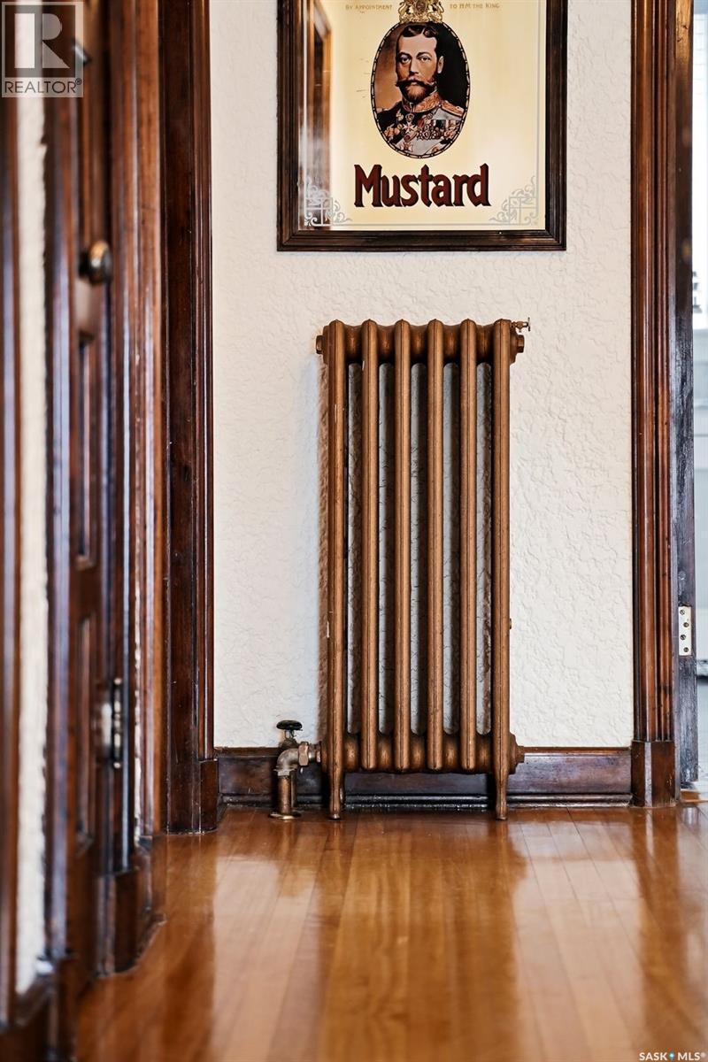 3003 Hill Avenue, Regina, SK - Indoor Photo Showing Other Room