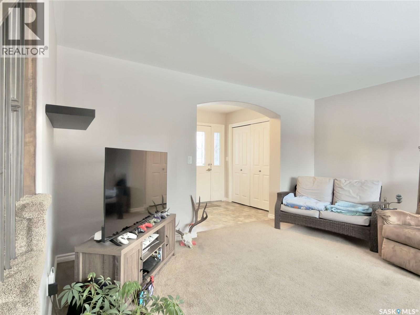 831 Korol Way, Saskatoon, SK - Indoor