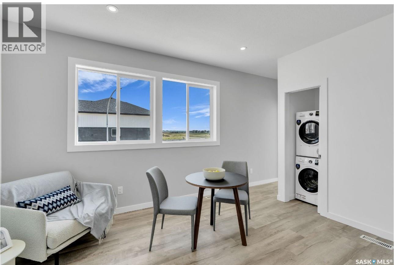 533 Sharma Crescent, Saskatoon, SK - Indoor