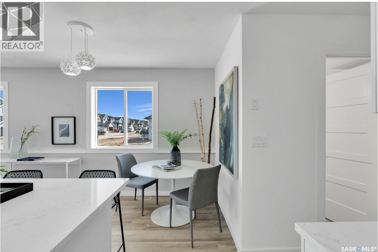 533 Sharma Crescent, Saskatoon, SK - Indoor Photo Showing Dining Room