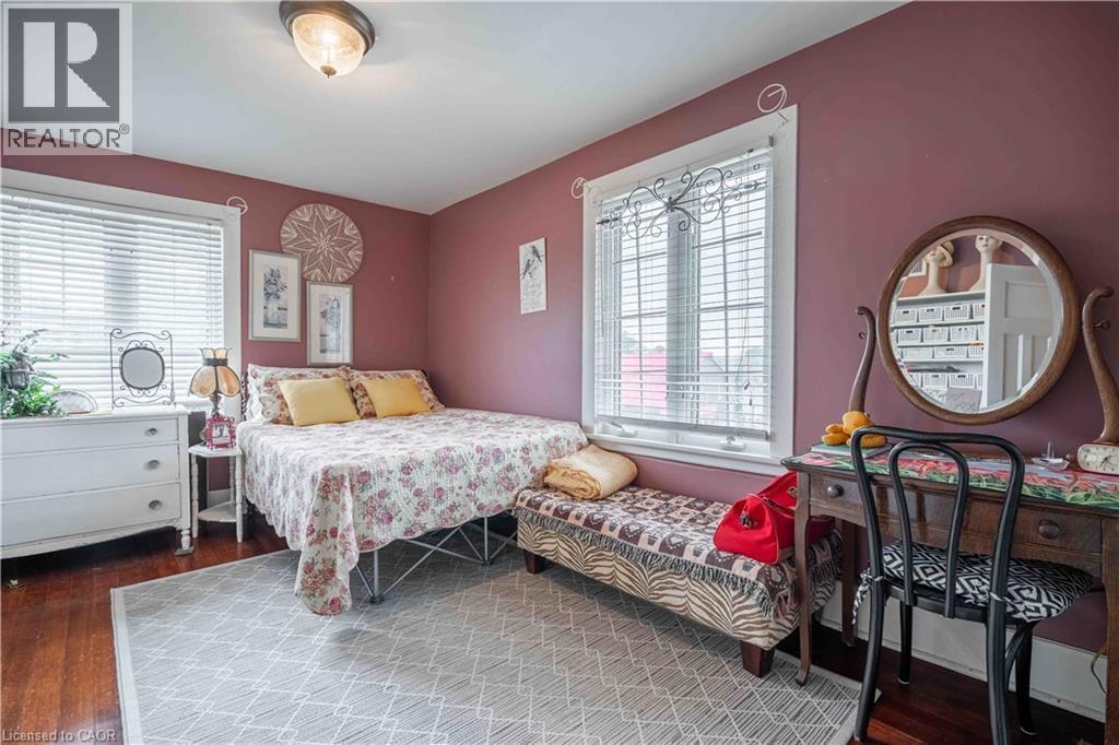 Spare bedroom on second level. - 99 Argyle Street N, Caledonia, ON - Indoor Photo Showing Bedroom