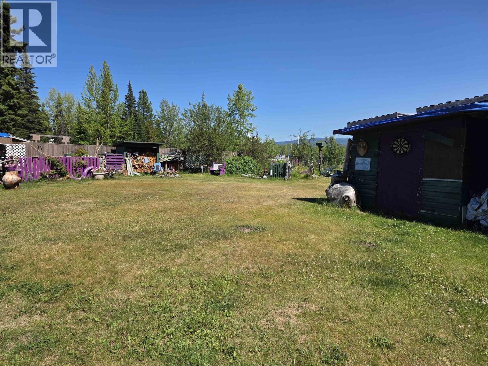 15 Harmon Crescent, Granisle, BC - Outdoor