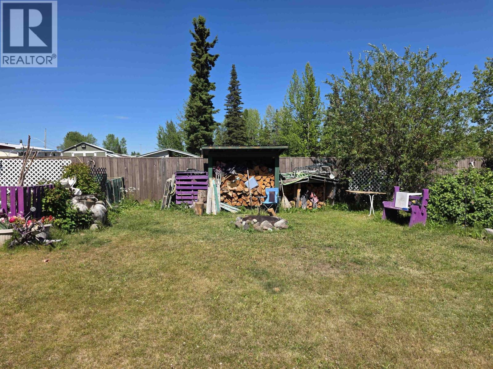 15 Harmon Crescent, Granisle, BC - Outdoor