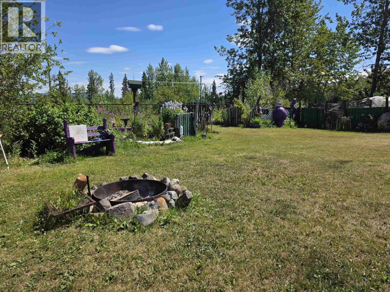 15 Harmon Crescent, Granisle, BC - Outdoor
