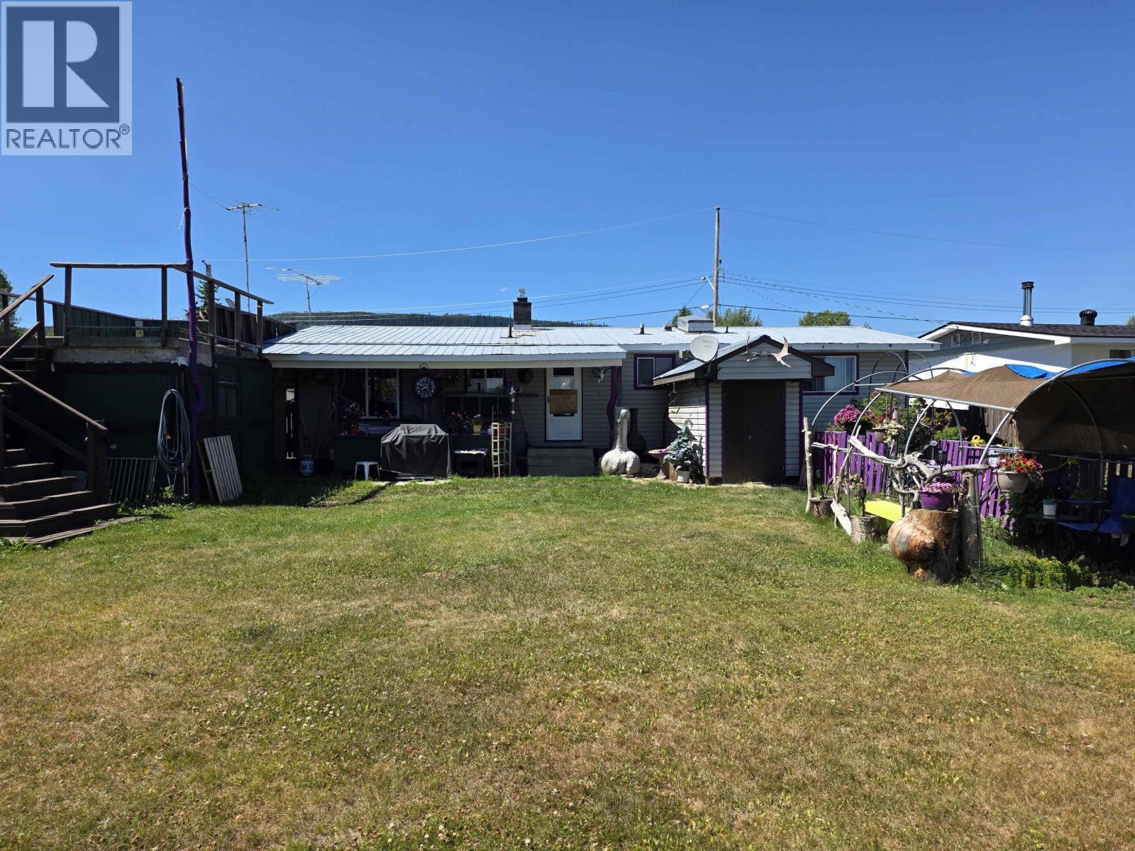 15 Harmon Crescent, Granisle, BC - Outdoor