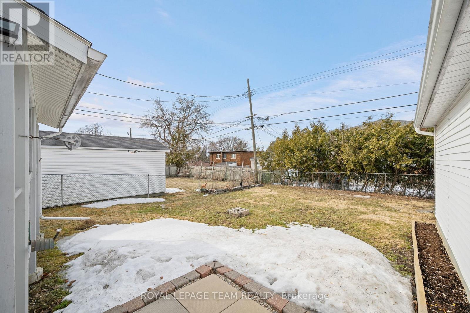 1123 Secord Avenue, Ottawa, ON - Outdoor