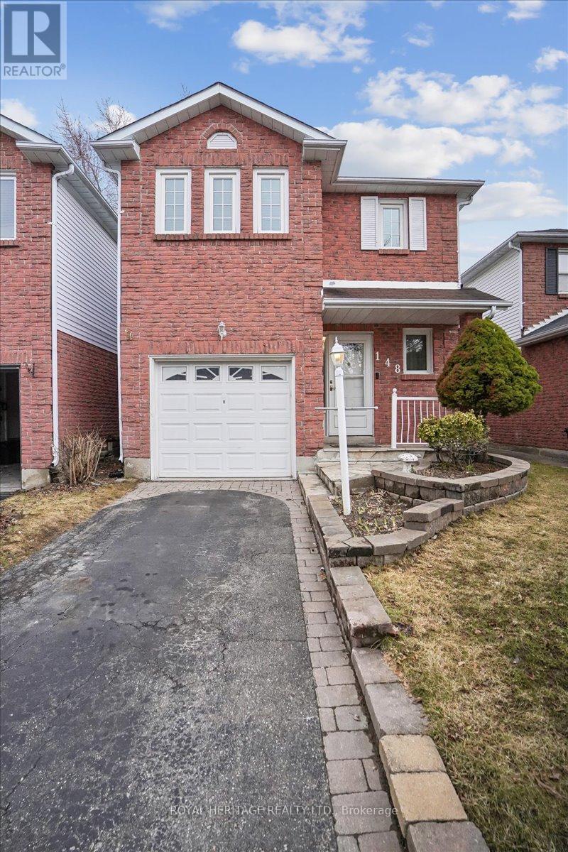 148 Adele Crescent, Oshawa, ON - Outdoor