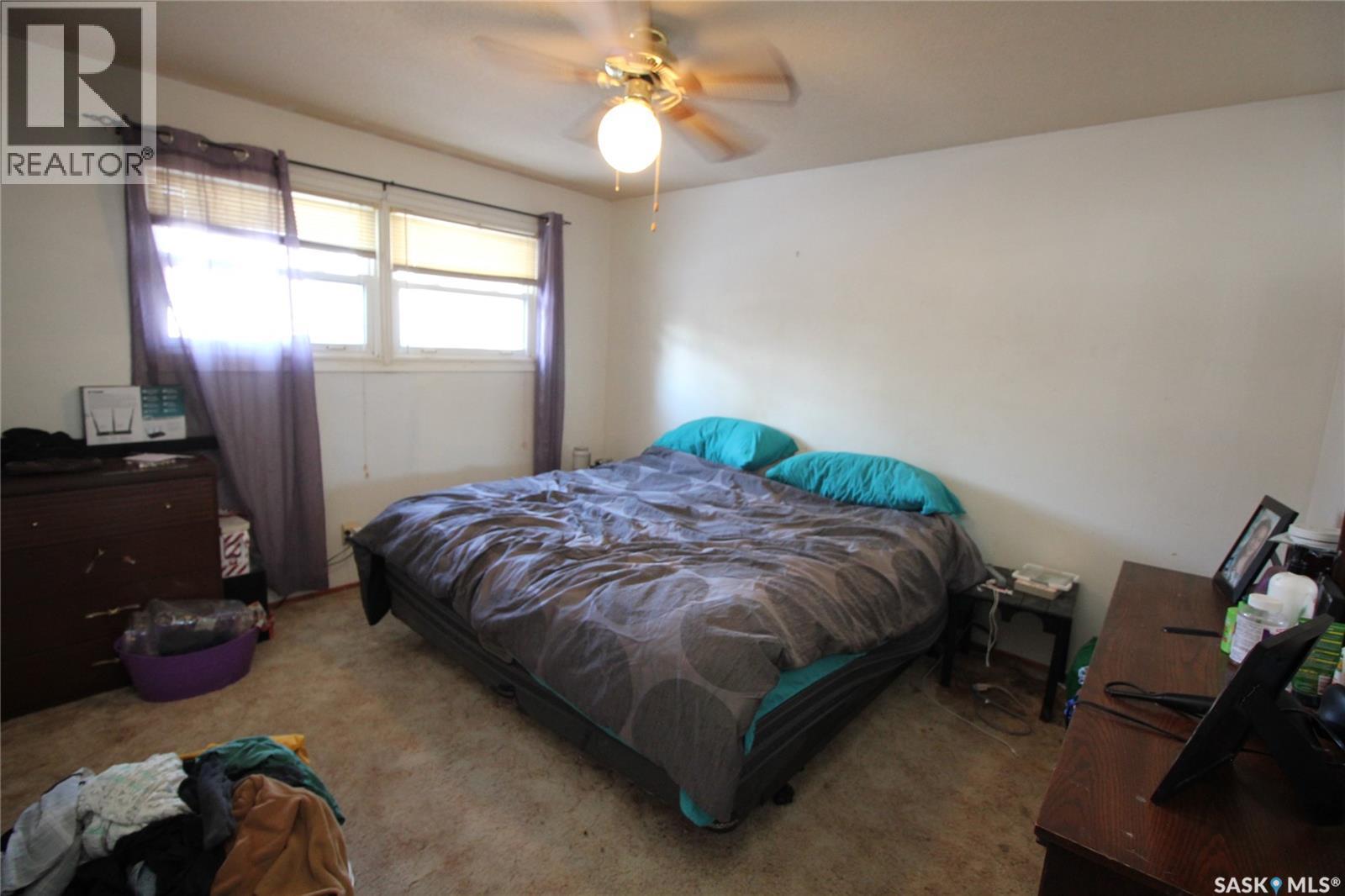 800 Robison Street, Indian Head, SK - Indoor Photo Showing Bedroom