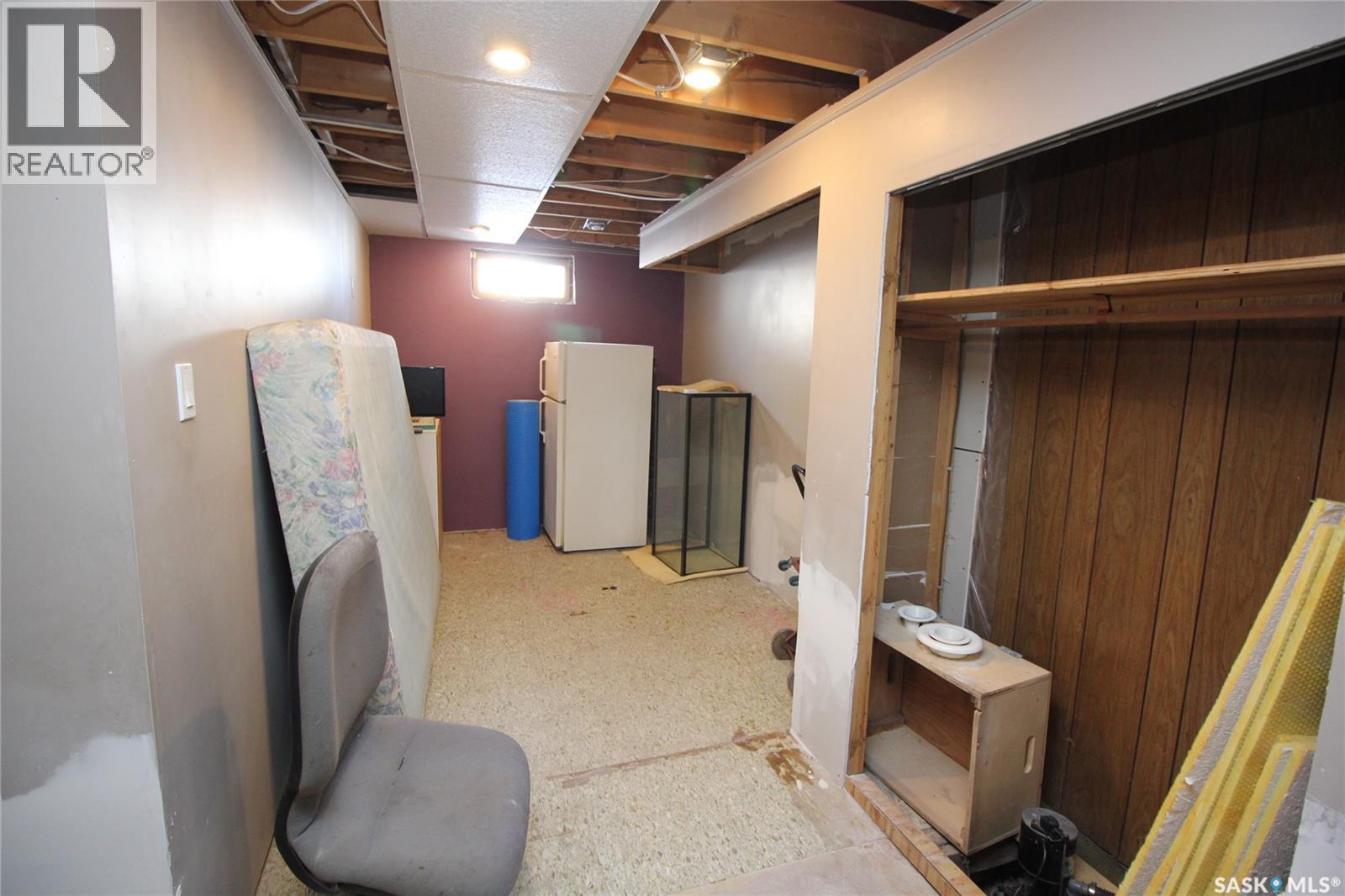 800 Robison Street, Indian Head, SK - Indoor Photo Showing Basement