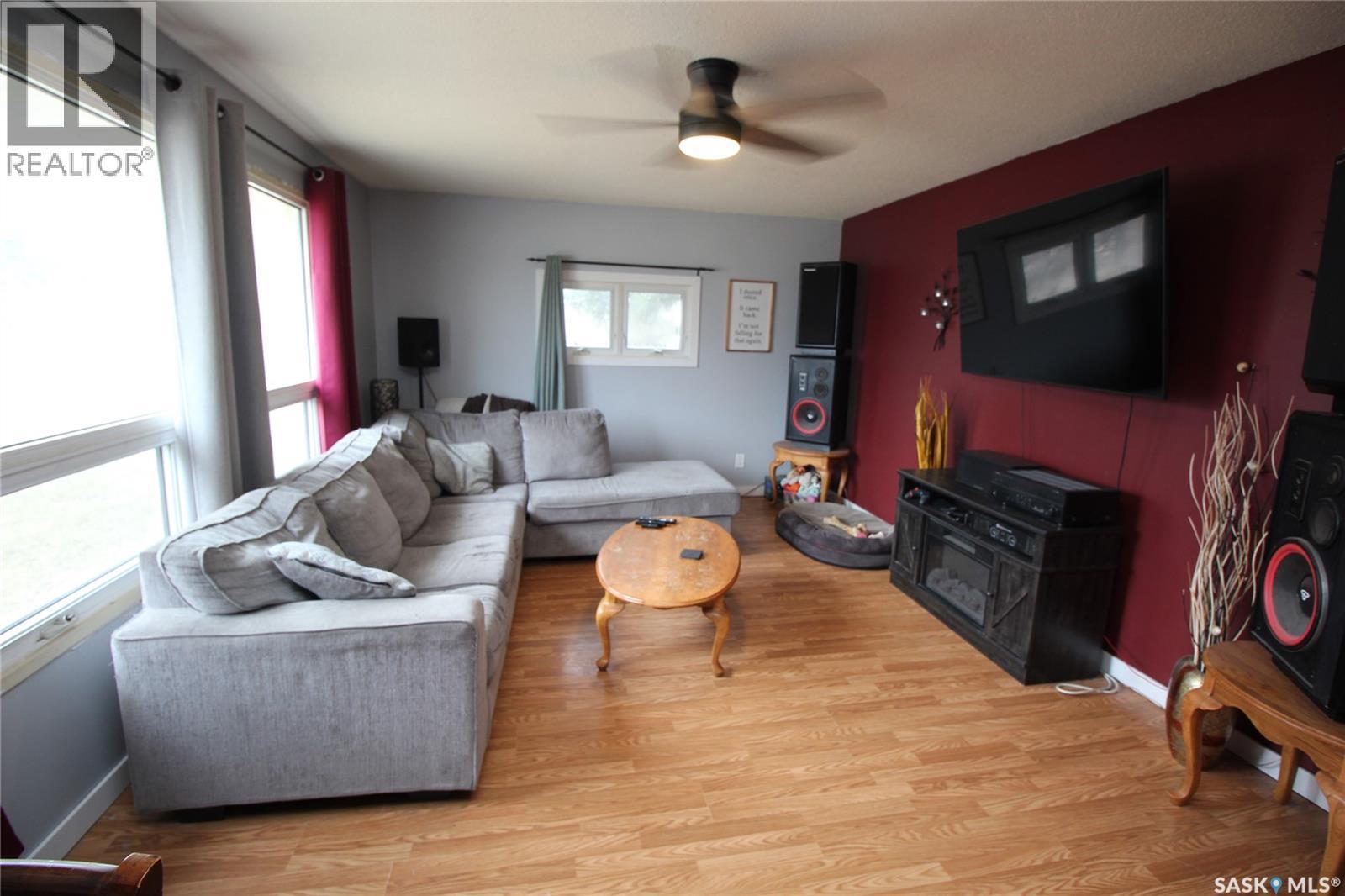 800 Robison Street, Indian Head, SK