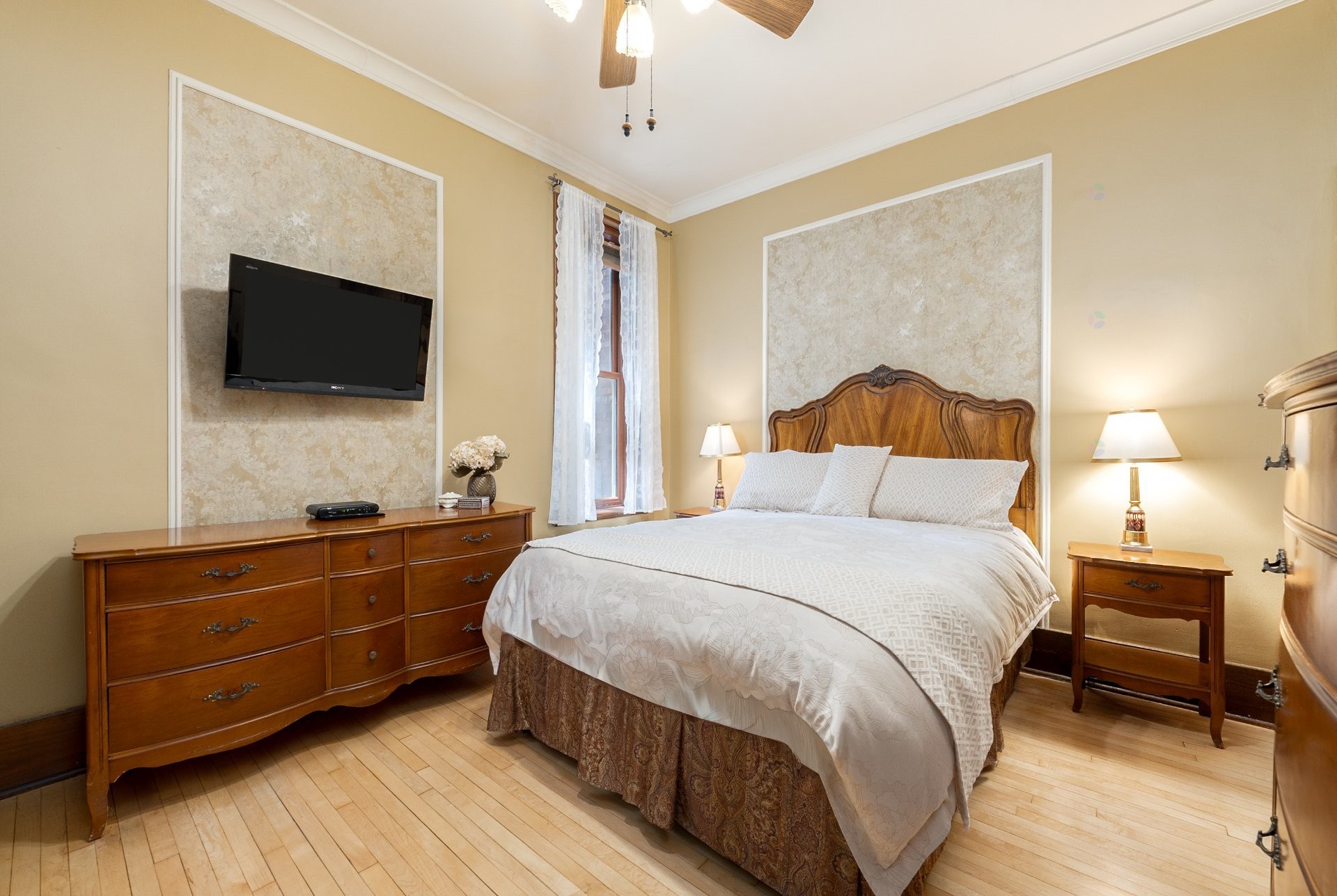 Chambre à coucher principale - 4110 Av. Girouard, Montréal (Côte-Des-Neiges/Notre-Dame-De-Grâce), QC