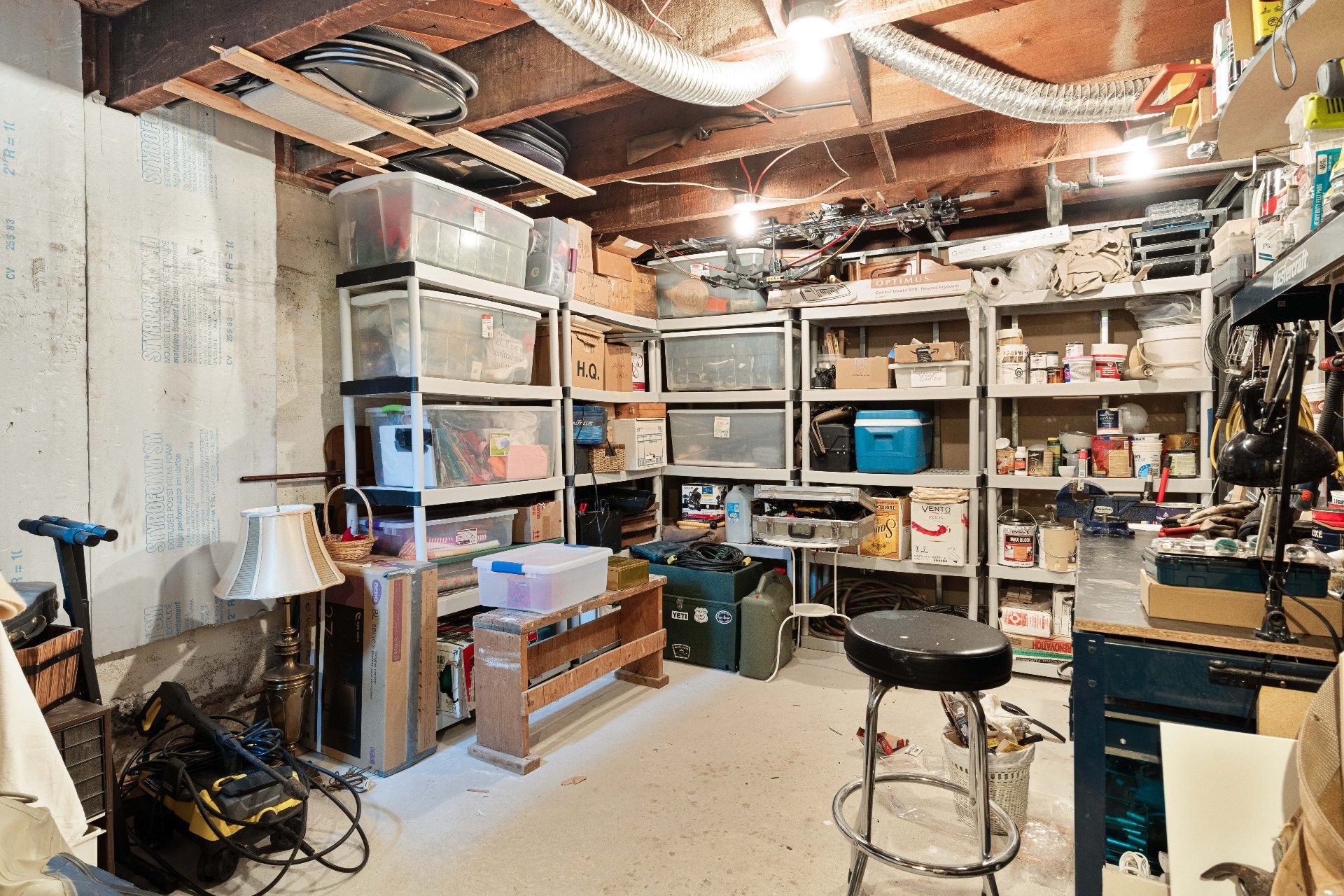 Rangement - 4110 Av. Girouard, Montréal (Côte-Des-Neiges/Notre-Dame-De-Grâce), QC
