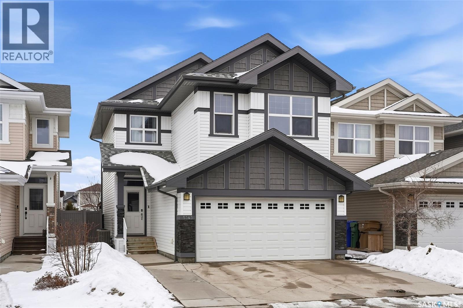 5343 Universal Crescent, Regina, SK - Outdoor With Facade
