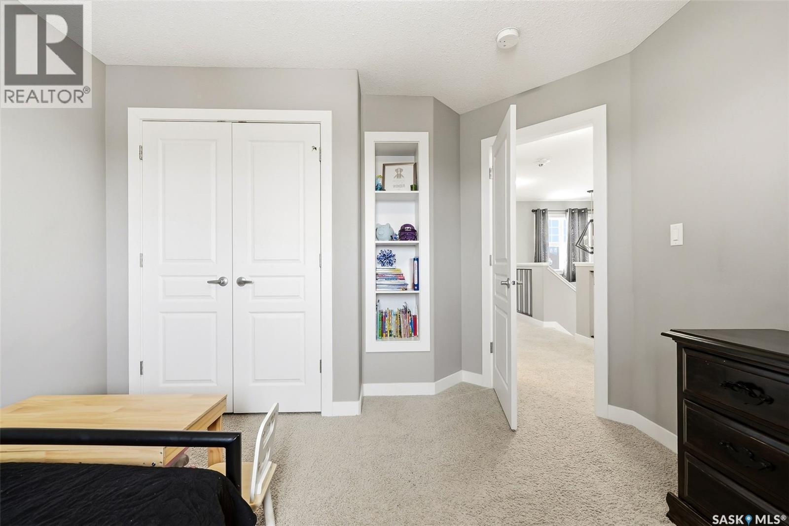 5343 Universal Crescent, Regina, SK - Indoor Photo Showing Bedroom