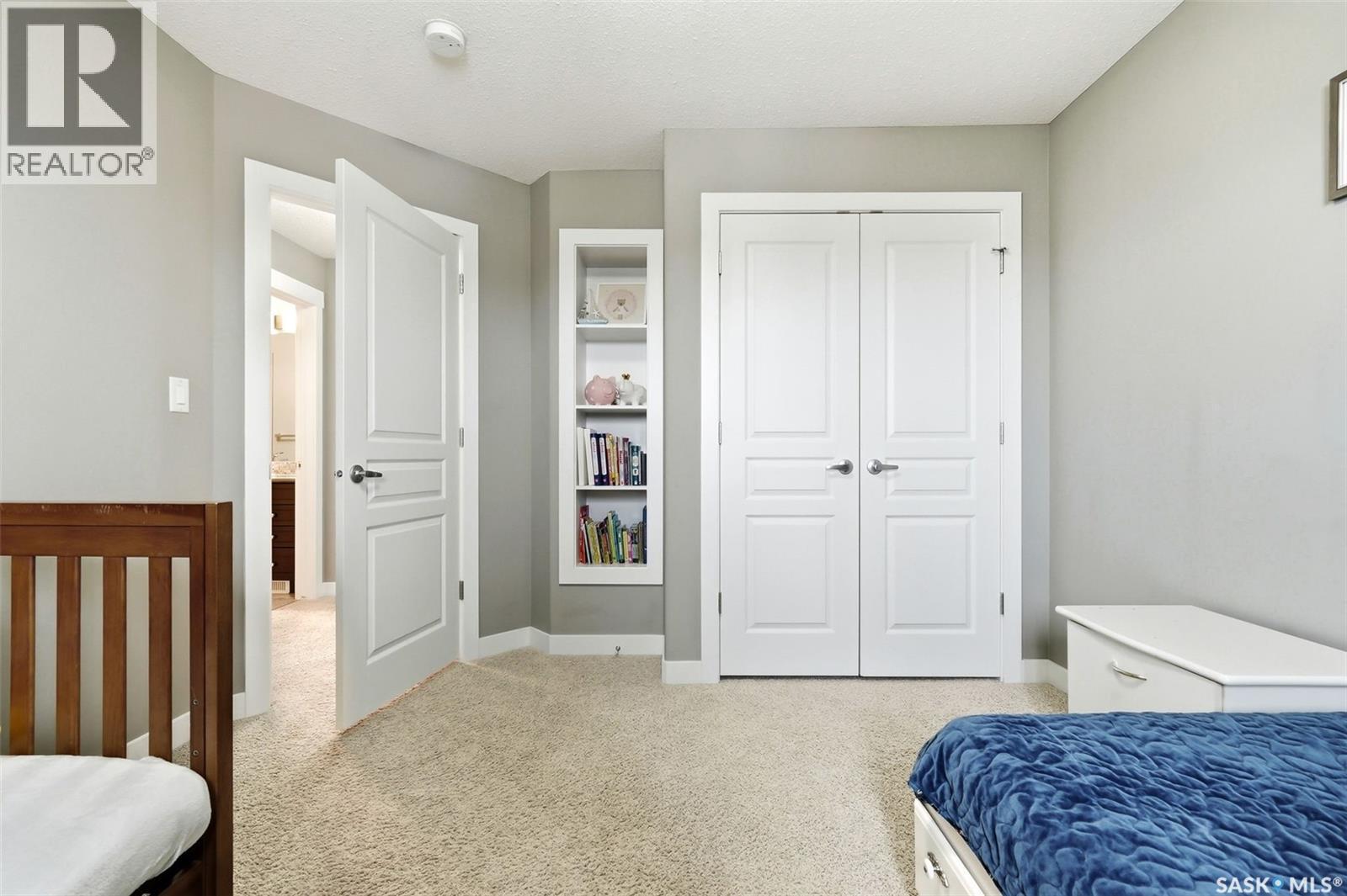 5343 Universal Crescent, Regina, SK - Indoor Photo Showing Bedroom