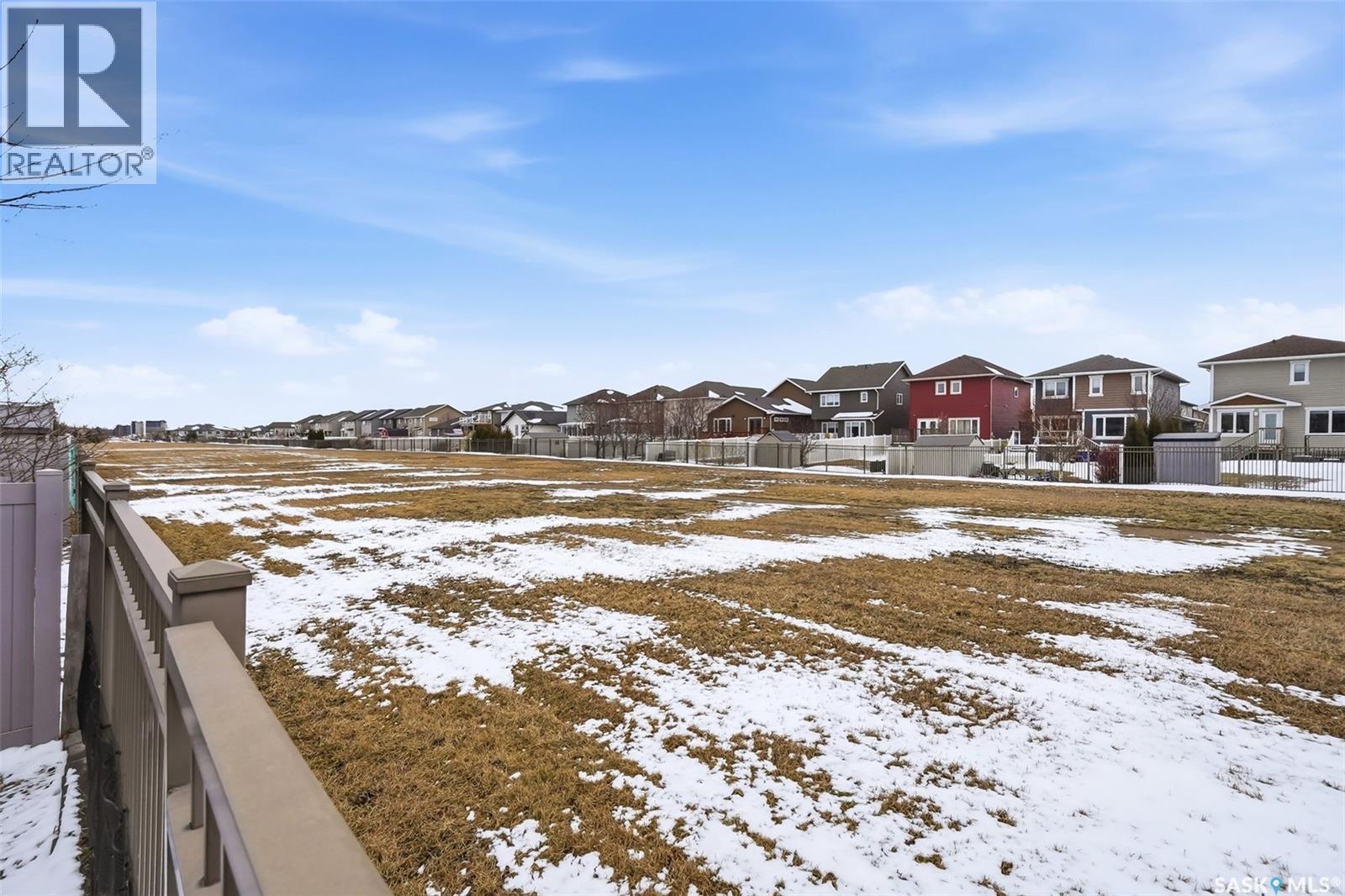 5343 Universal Crescent, Regina, SK - Outdoor