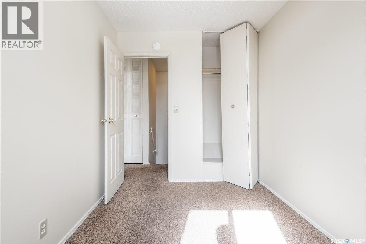 71 3904 Castle Road, Regina, SK - Indoor Photo Showing Other Room