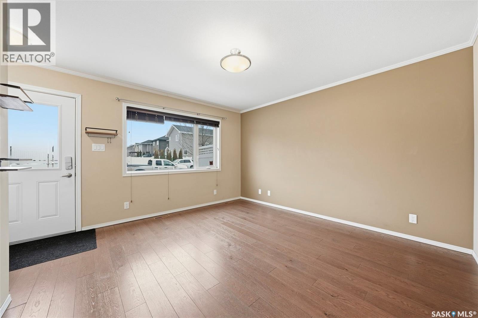 103 275 Pringle Lane, Saskatoon, SK - Indoor