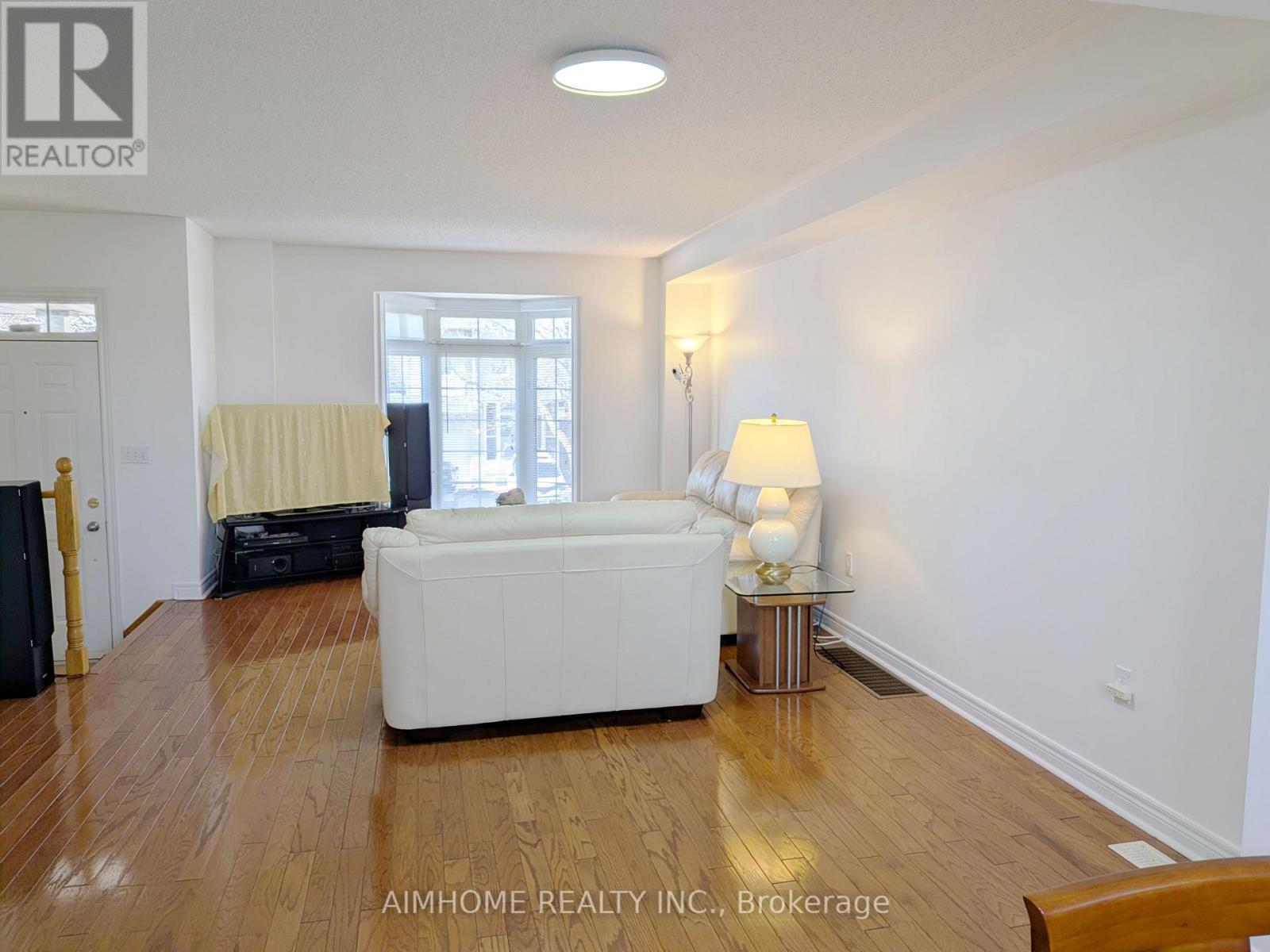 74 Sunway Square, Markham, ON - Indoor