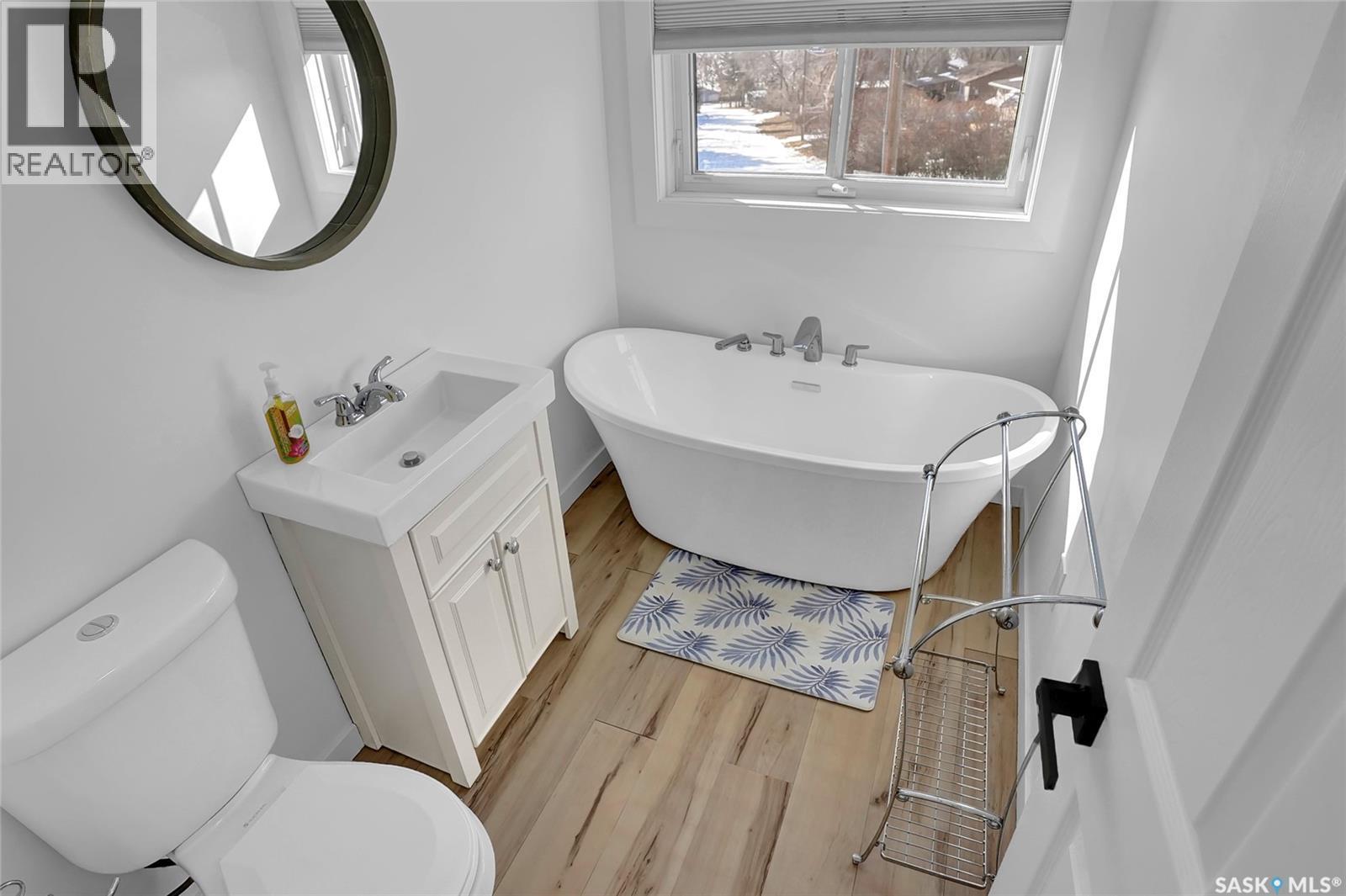 26 Alice Crescent, North Grove, SK - Indoor Photo Showing Bathroom
