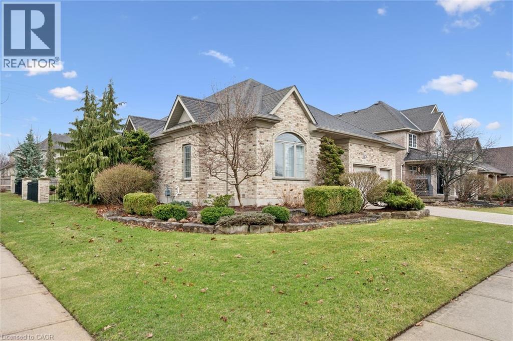 285 Deer Ridge Drive, Kitchener, ON - Outdoor