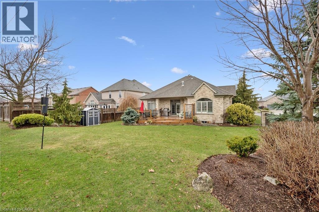 285 Deer Ridge Drive, Kitchener, ON - Outdoor