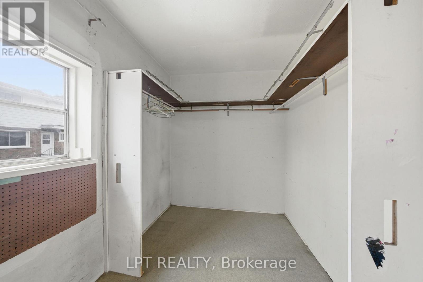 2838 Haughton Avenue, Ottawa, ON - Indoor