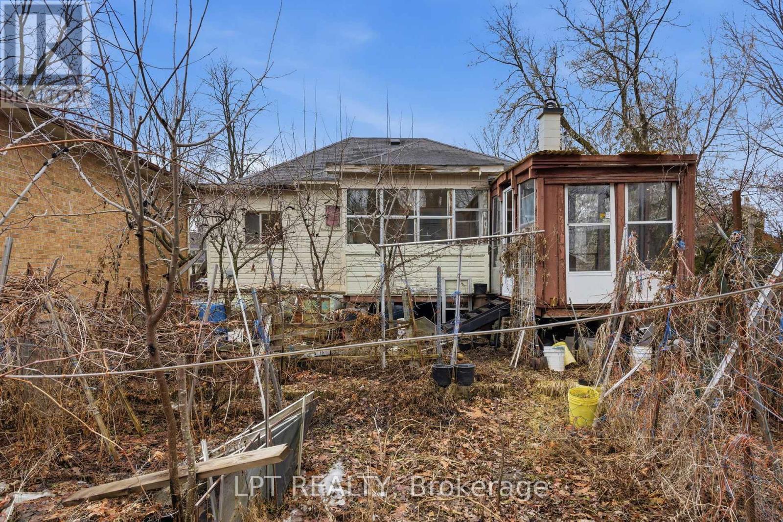 2838 Haughton Avenue, Ottawa, ON - Outdoor