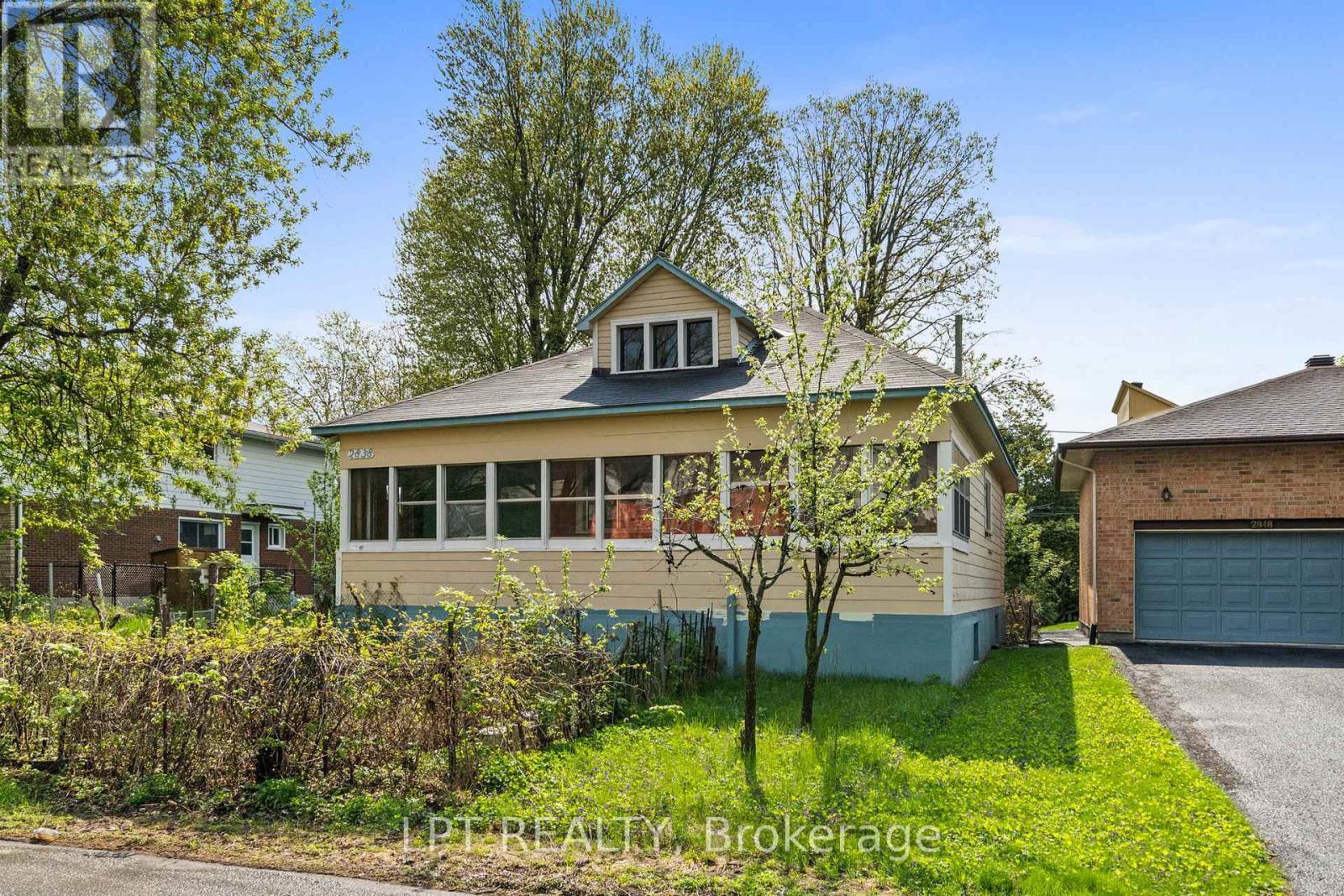 2838 Haughton Avenue, Ottawa, ON - Outdoor