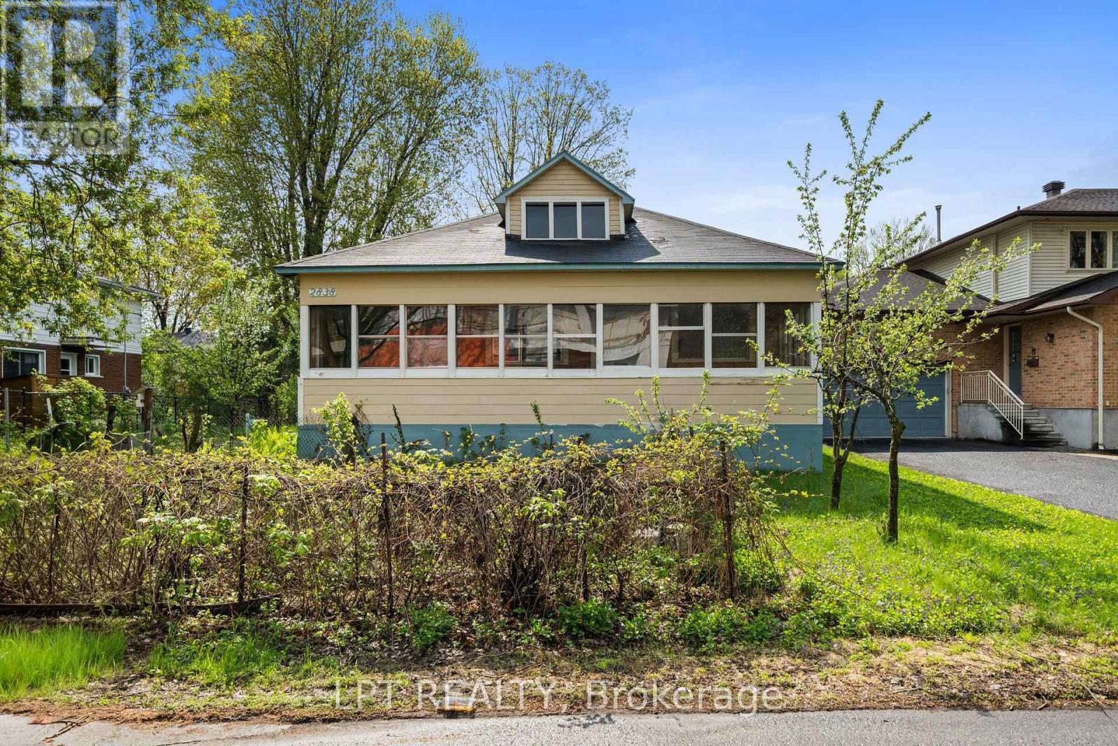 2838 Haughton Avenue, Ottawa, ON - Outdoor