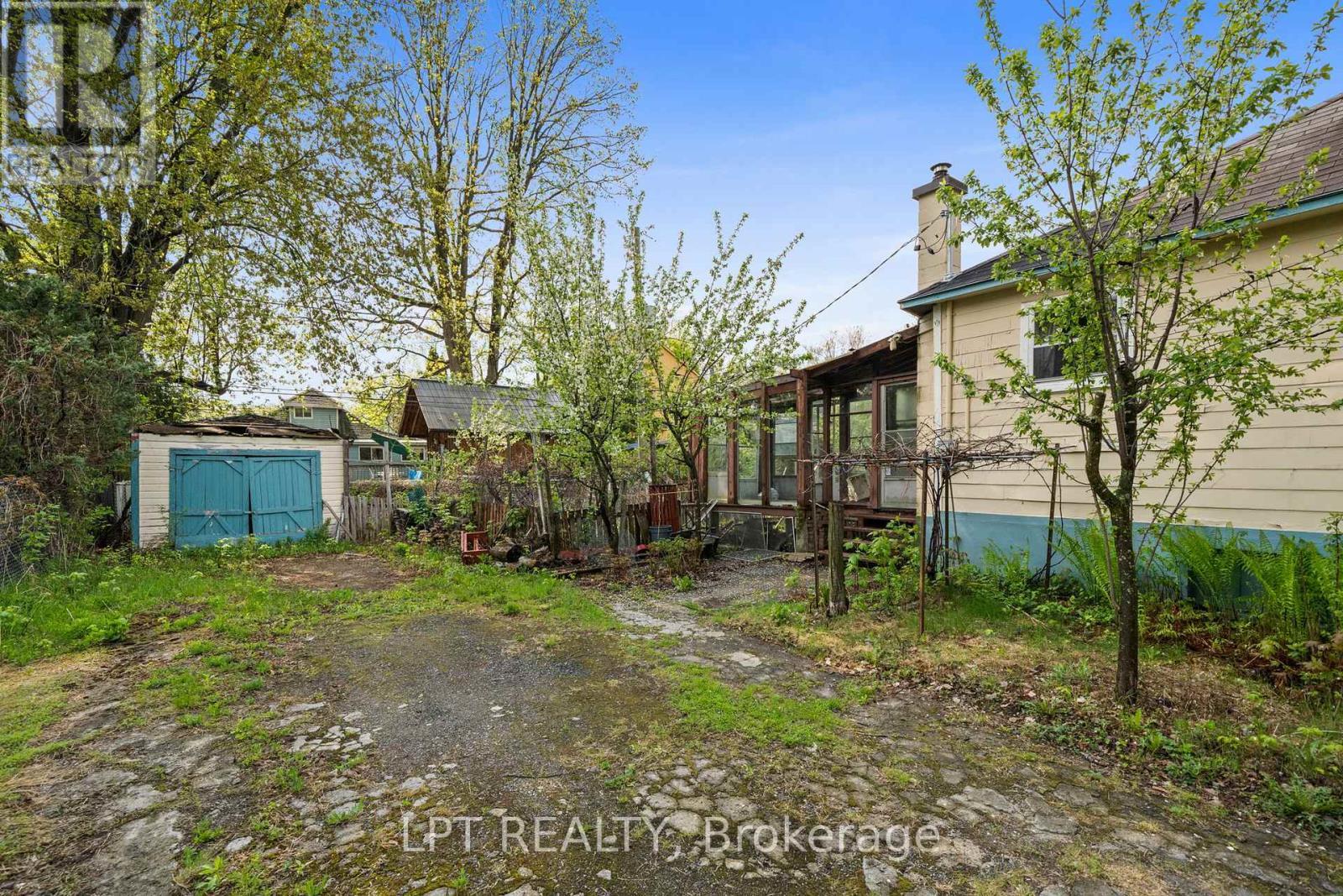 2838 Haughton Avenue, Ottawa, ON - Outdoor