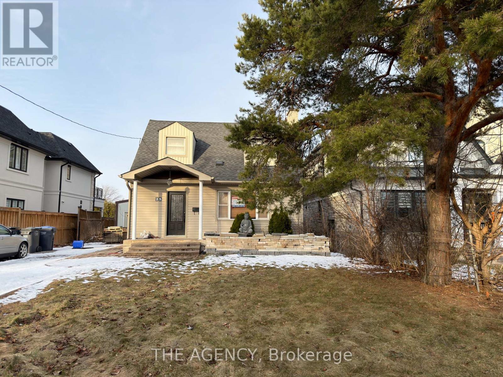 Front elevation - 25 Earl Street, Mississauga, ON - Outdoor