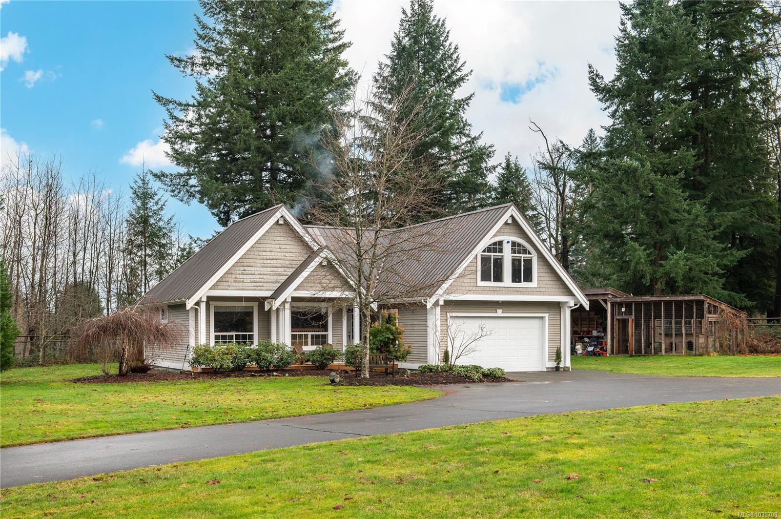 2435 Charleville Rd, Campbell River, BC