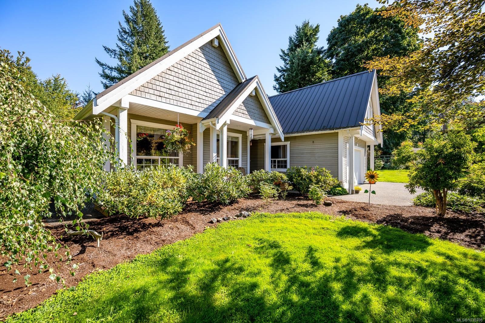 2435 Charleville Rd, Campbell River, BC