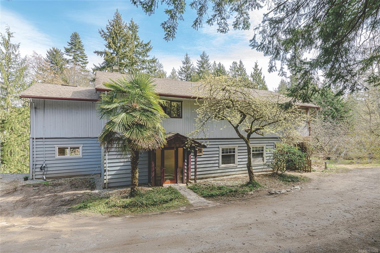 821 Fulford-Ganges Rd, Salt Spring, BC