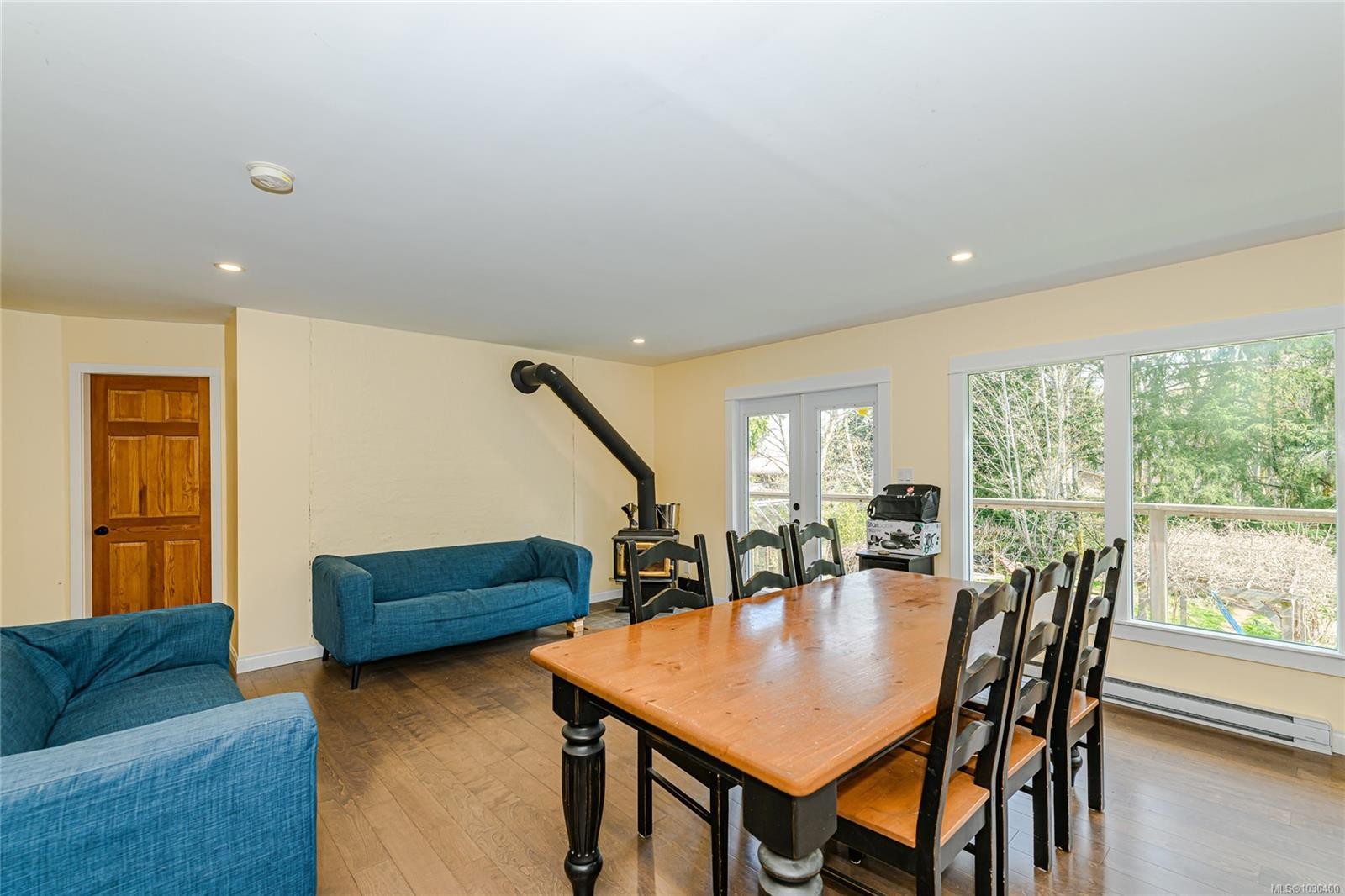 821 Fulford-Ganges Rd, Salt Spring, BC