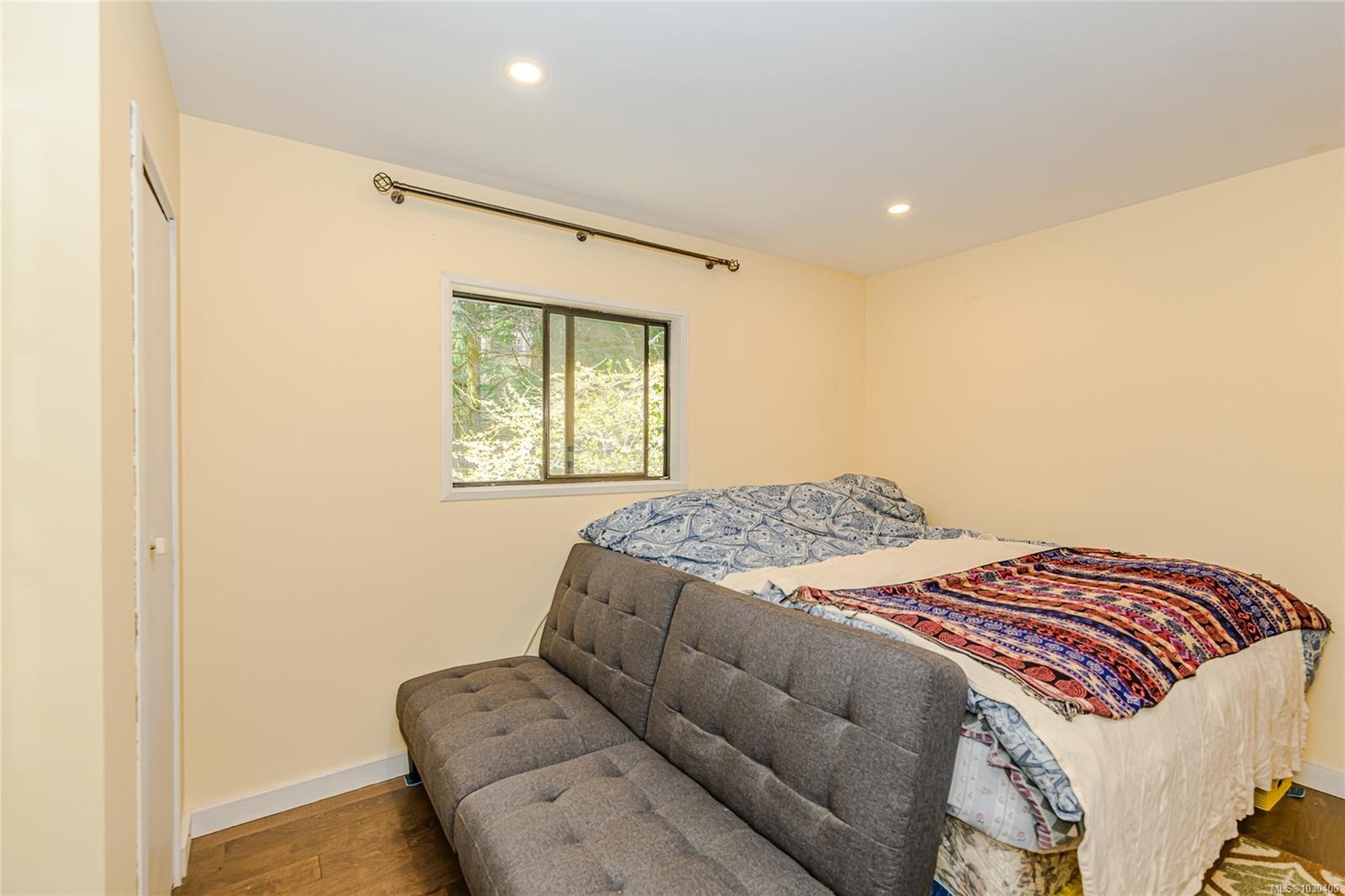 821 Fulford-Ganges Rd, Salt Spring, BC