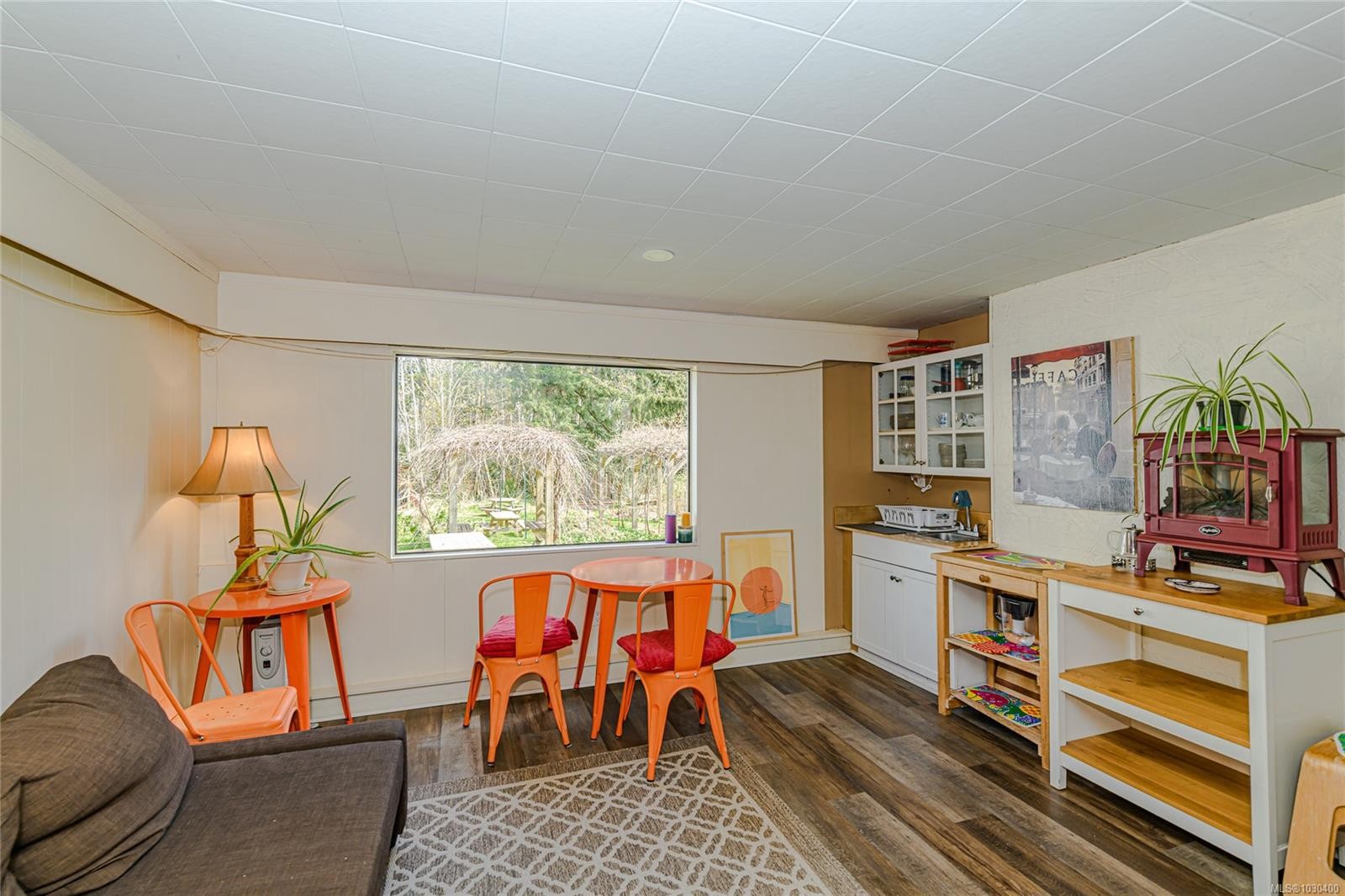 821 Fulford-Ganges Rd, Salt Spring, BC