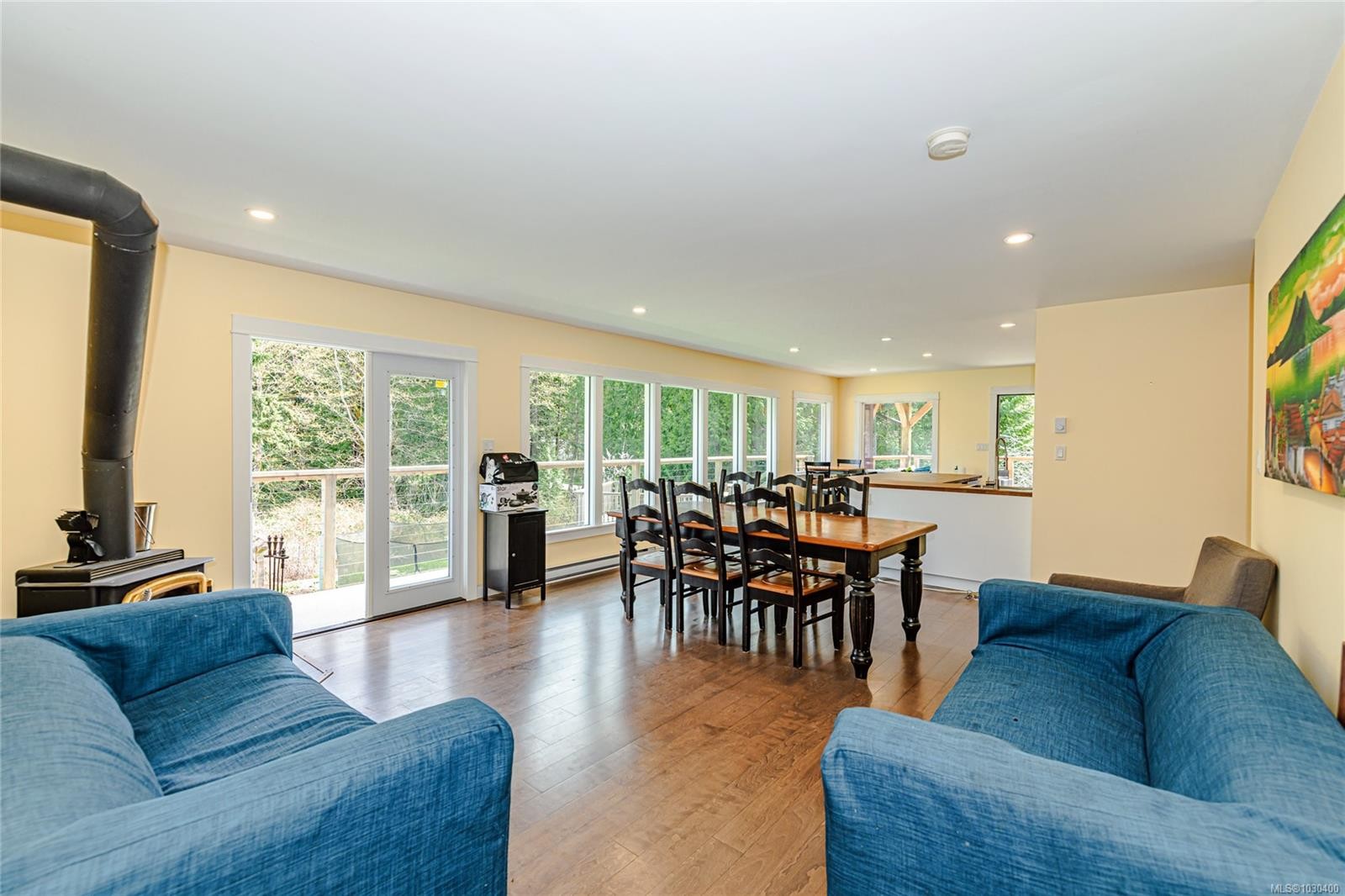 821 Fulford-Ganges Rd, Salt Spring, BC