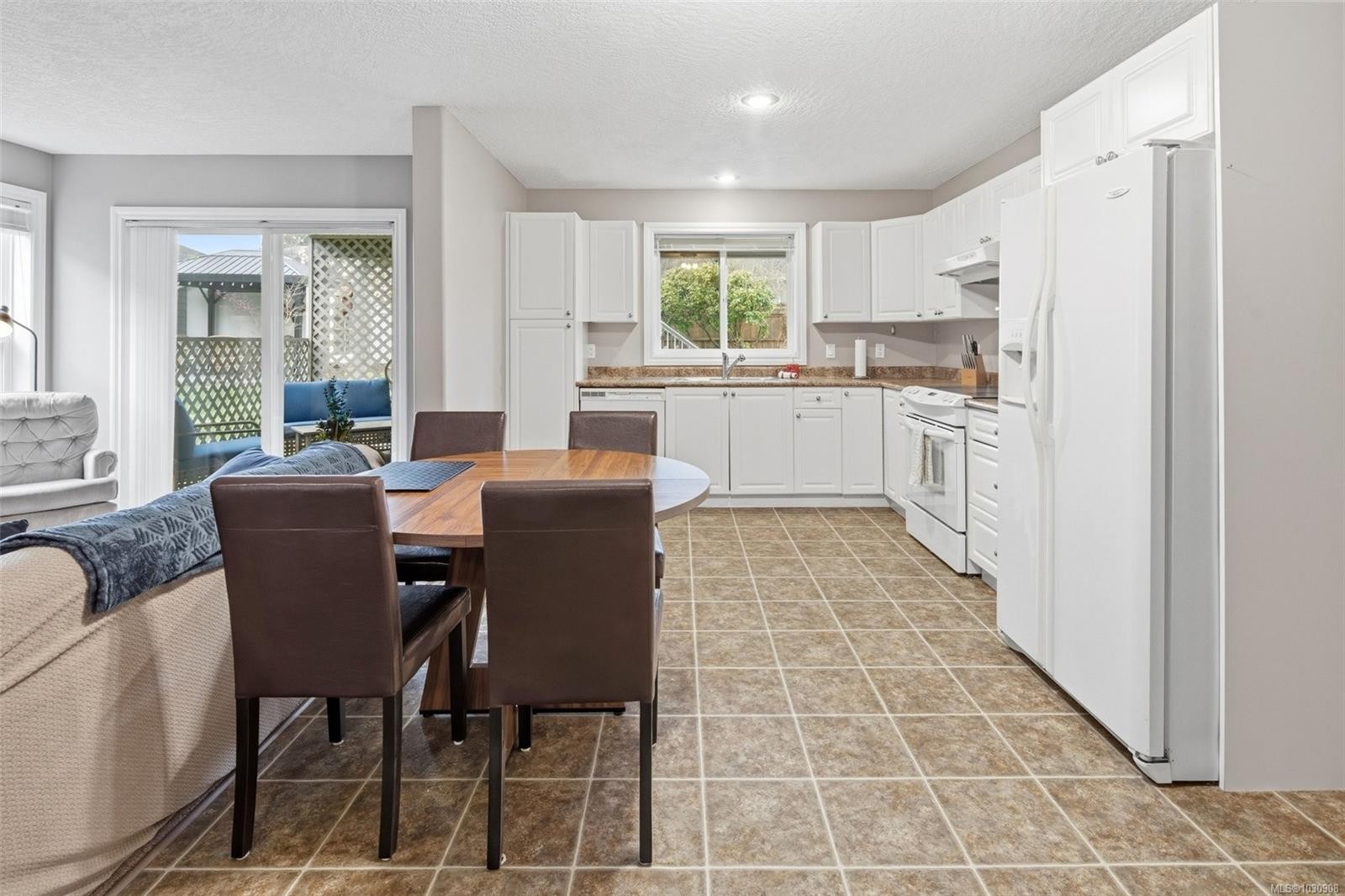 7139 Jacksons Pl, Sooke, BC
