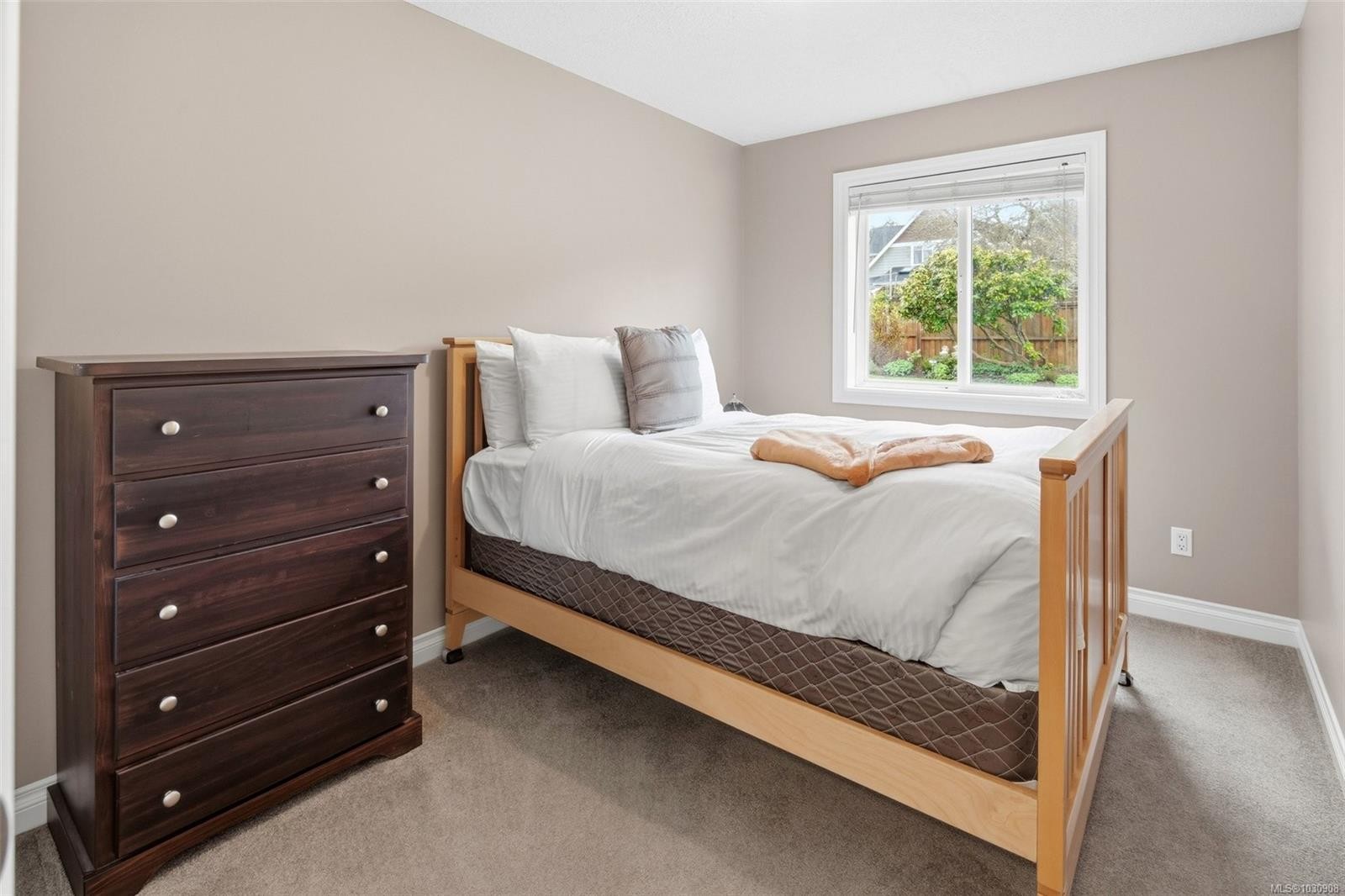 7139 Jacksons Pl, Sooke, BC