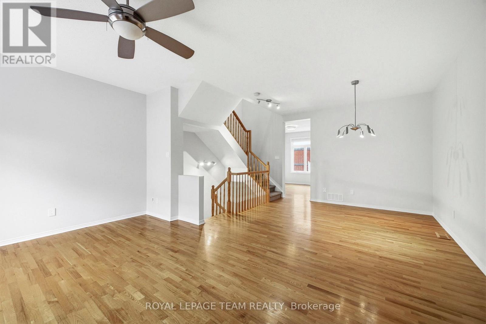 5 Island Creek Private, Ottawa, ON - Indoor Photo Showing Other Room