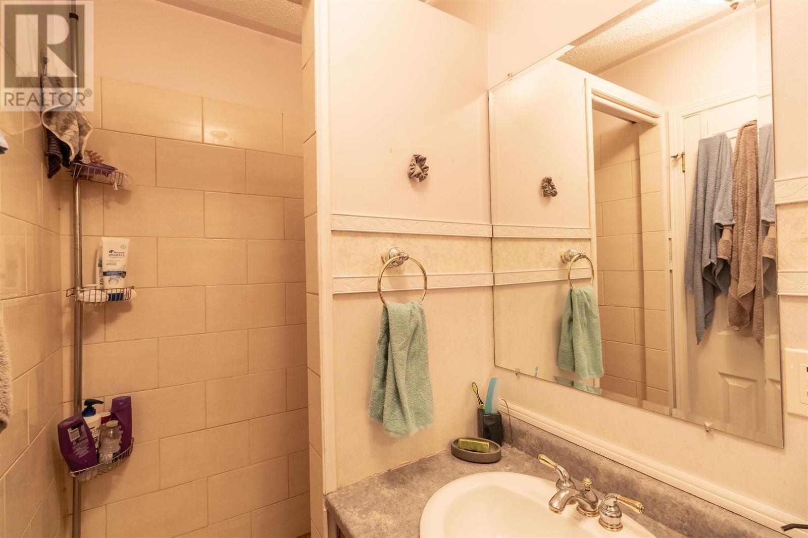 7 Golf Range Cres, Sault Ste. Marie, ON - Indoor Photo Showing Bathroom