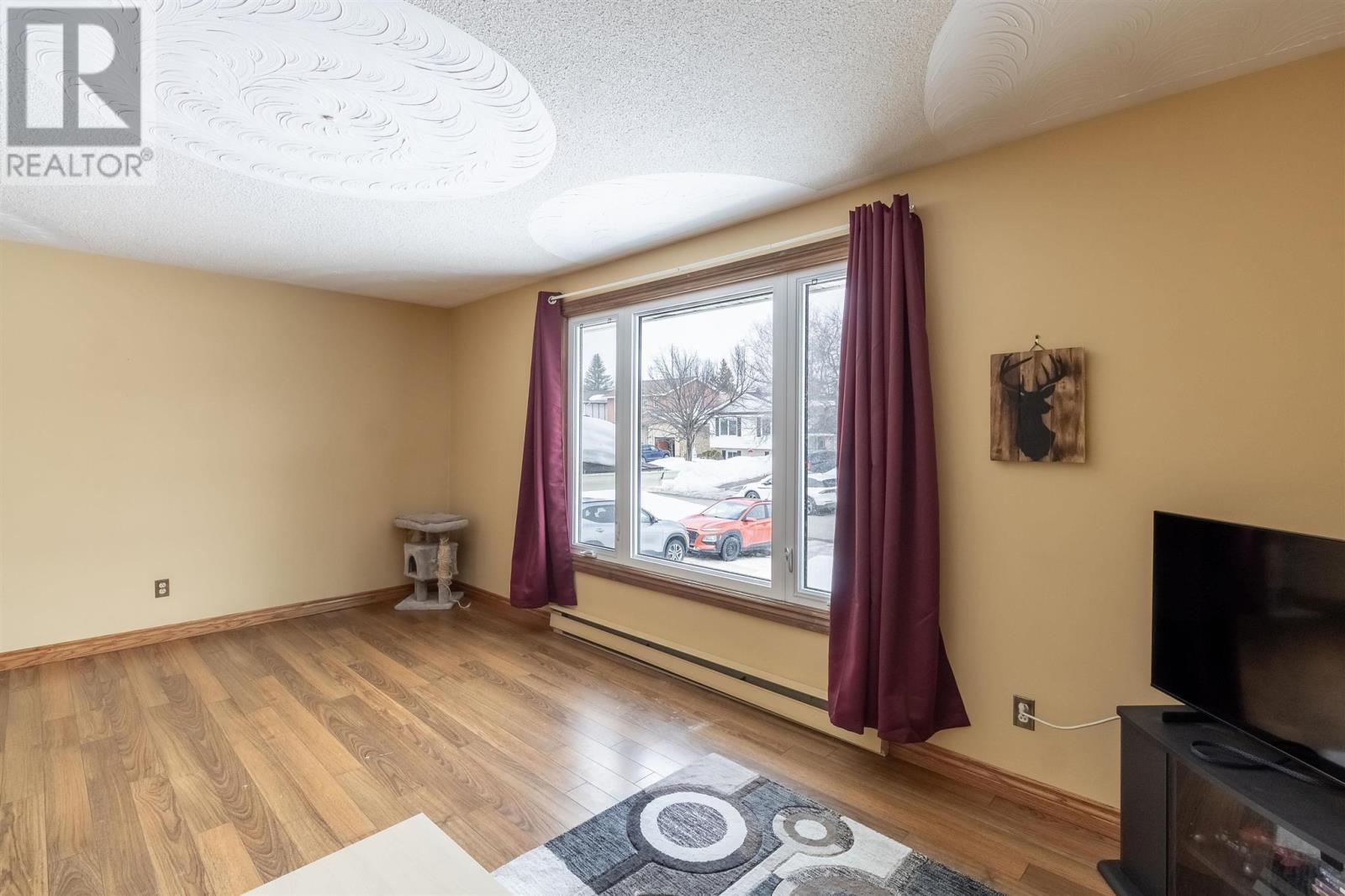 7 Golf Range Cres, Sault Ste. Marie, ON - Indoor