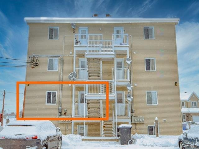 Face arrière - 102-2964 Rue Montcalm, Vaudreuil-Dorion, QC - Outdoor With Facade