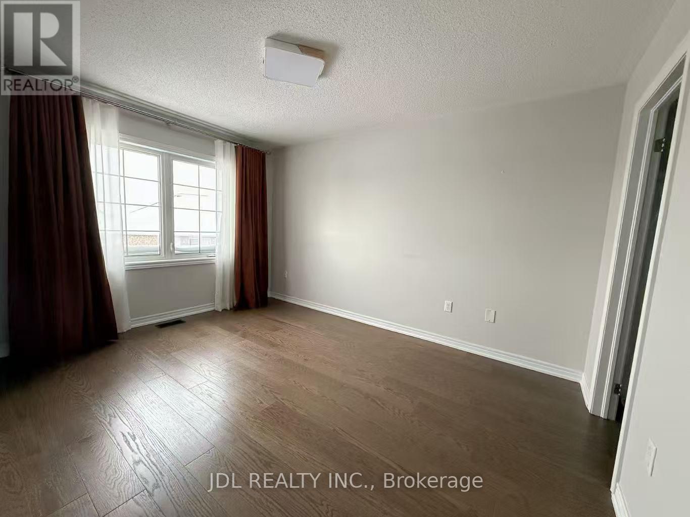 1374 Granrock Crescent, Mississauga, ON - Indoor Photo Showing Other Room