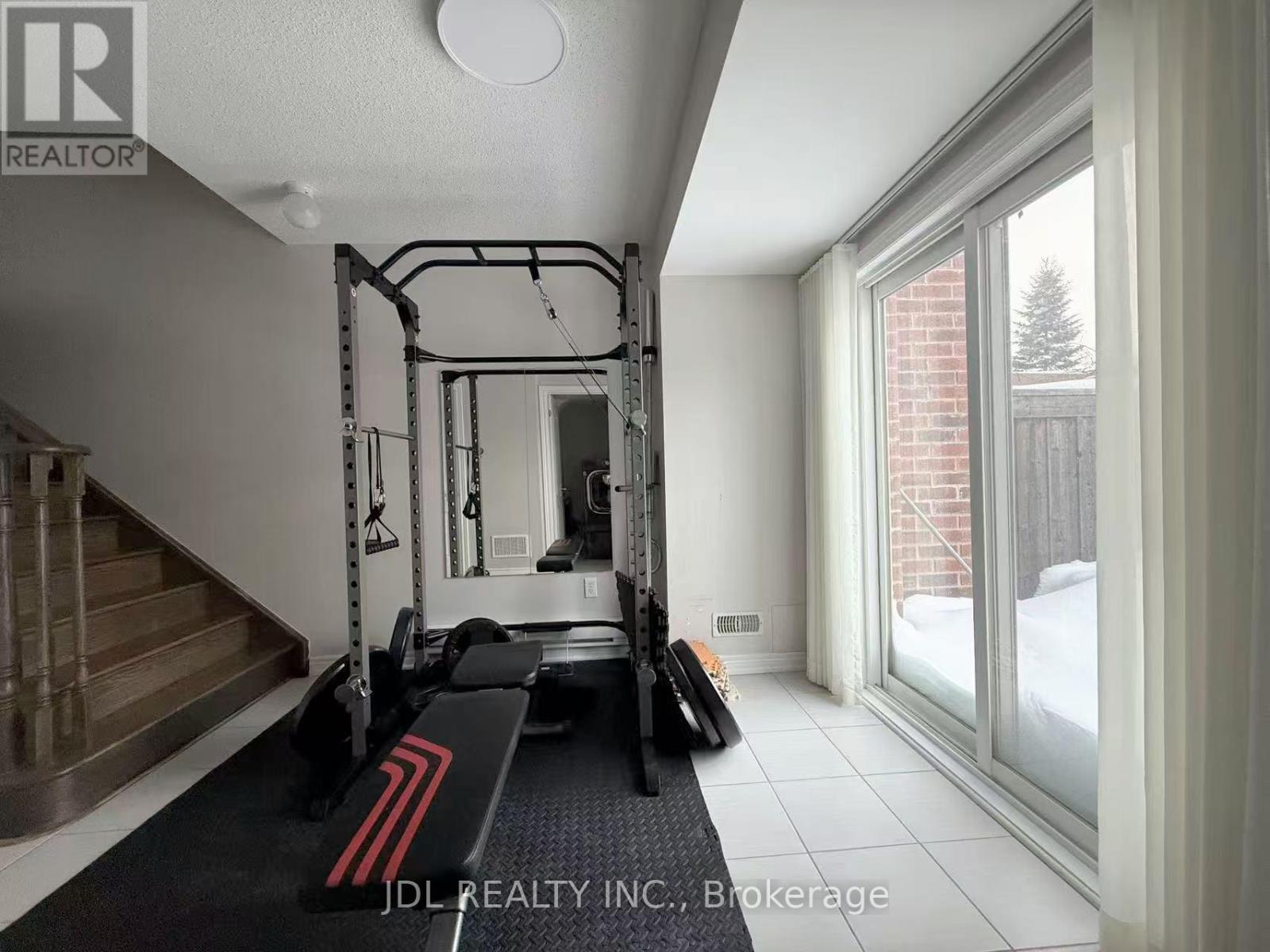 1374 Granrock Crescent, Mississauga, ON - Indoor Photo Showing Other Room